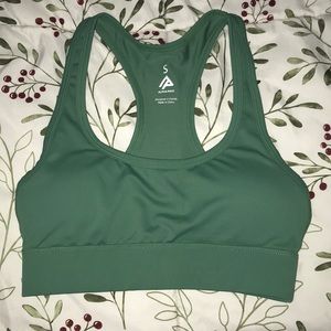 ALPHAPACK green sports bra